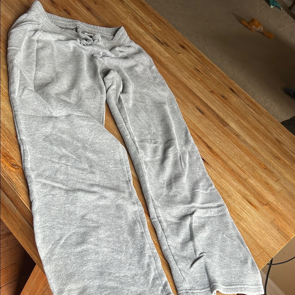 Gray Sweatpants hollister wide leg xs